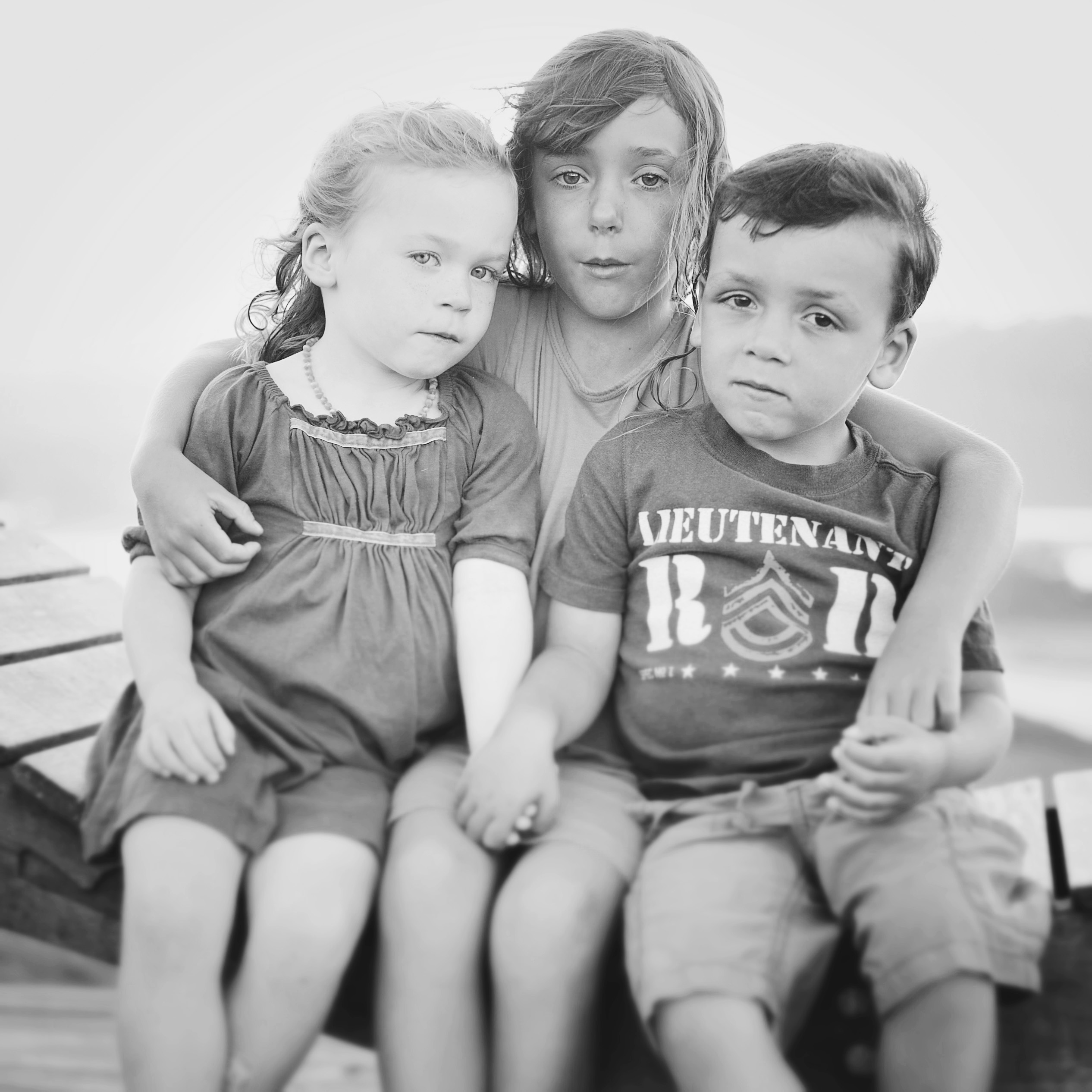What To Wear To A Family Photo Shoot Tips From Professional
